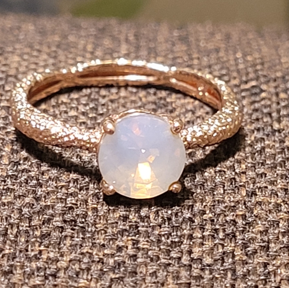 Fragrant Jewels Rose Gold Pink Crystal Ring